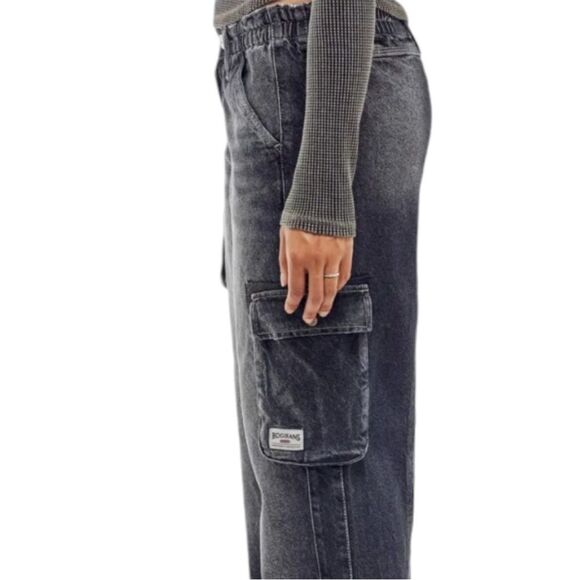 NWT BDG Urban Outfitters Y2K Low Rise Womens Cargo Jeans Washed Black XS - Picture 4 of 12